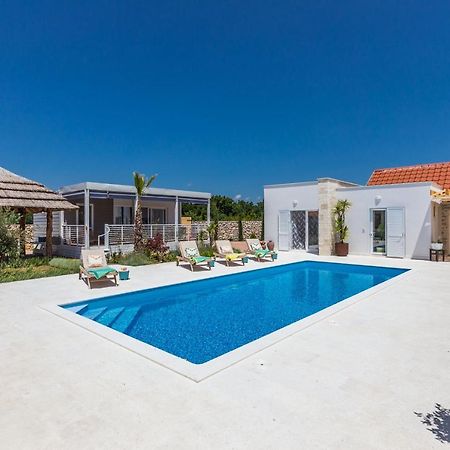 Vila Gallo Galovac  Luaran gambar