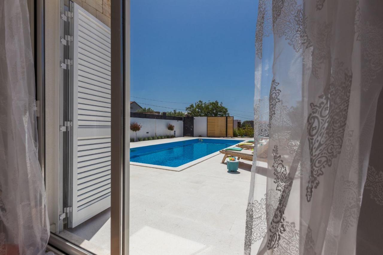 Vila Gallo Galovac  Luaran gambar